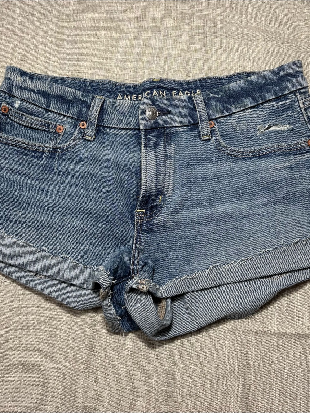 American Eagle Outfitters Light Blue Denim Shorts size 6